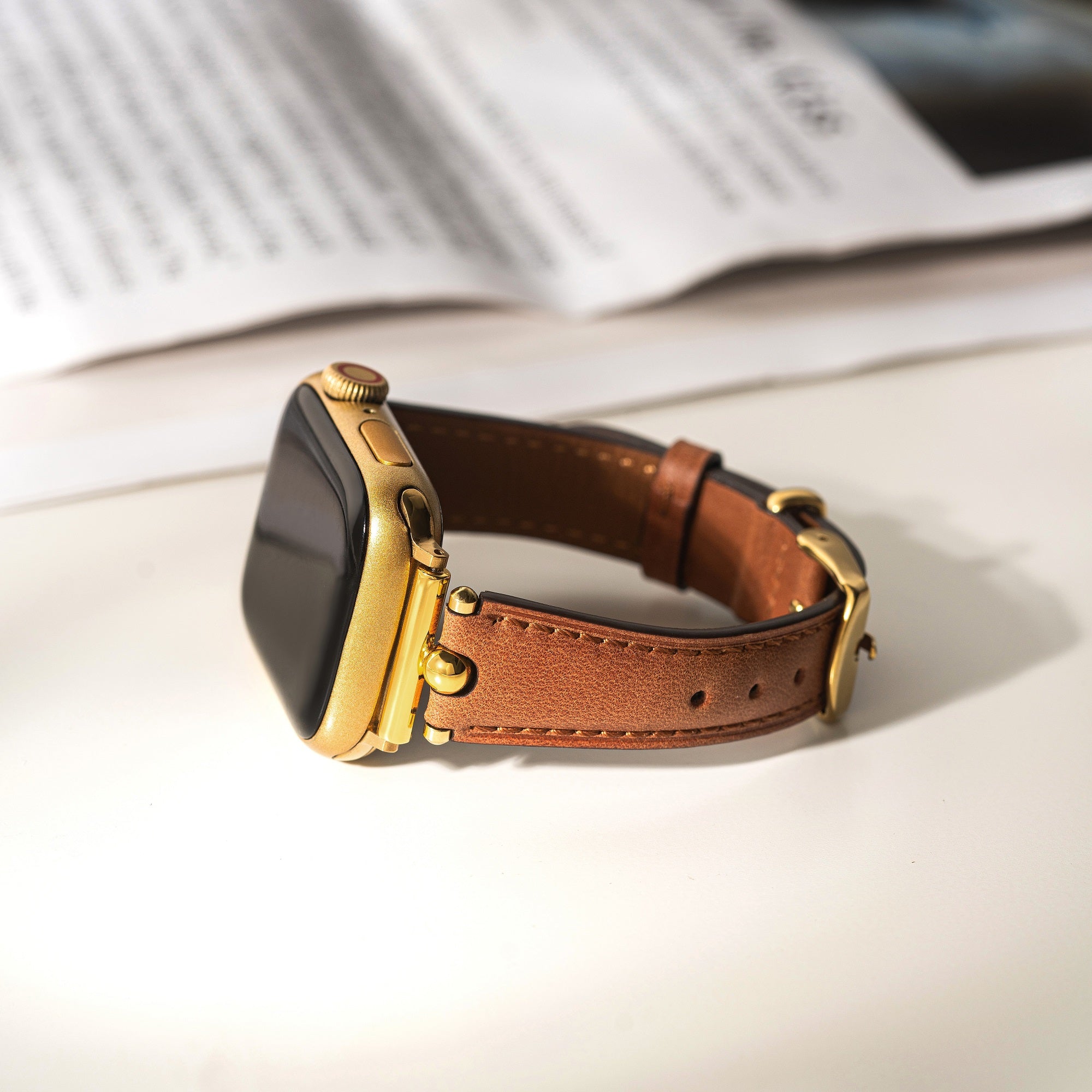 Apple Watch用、時代を超越した本革ウォッチバンド