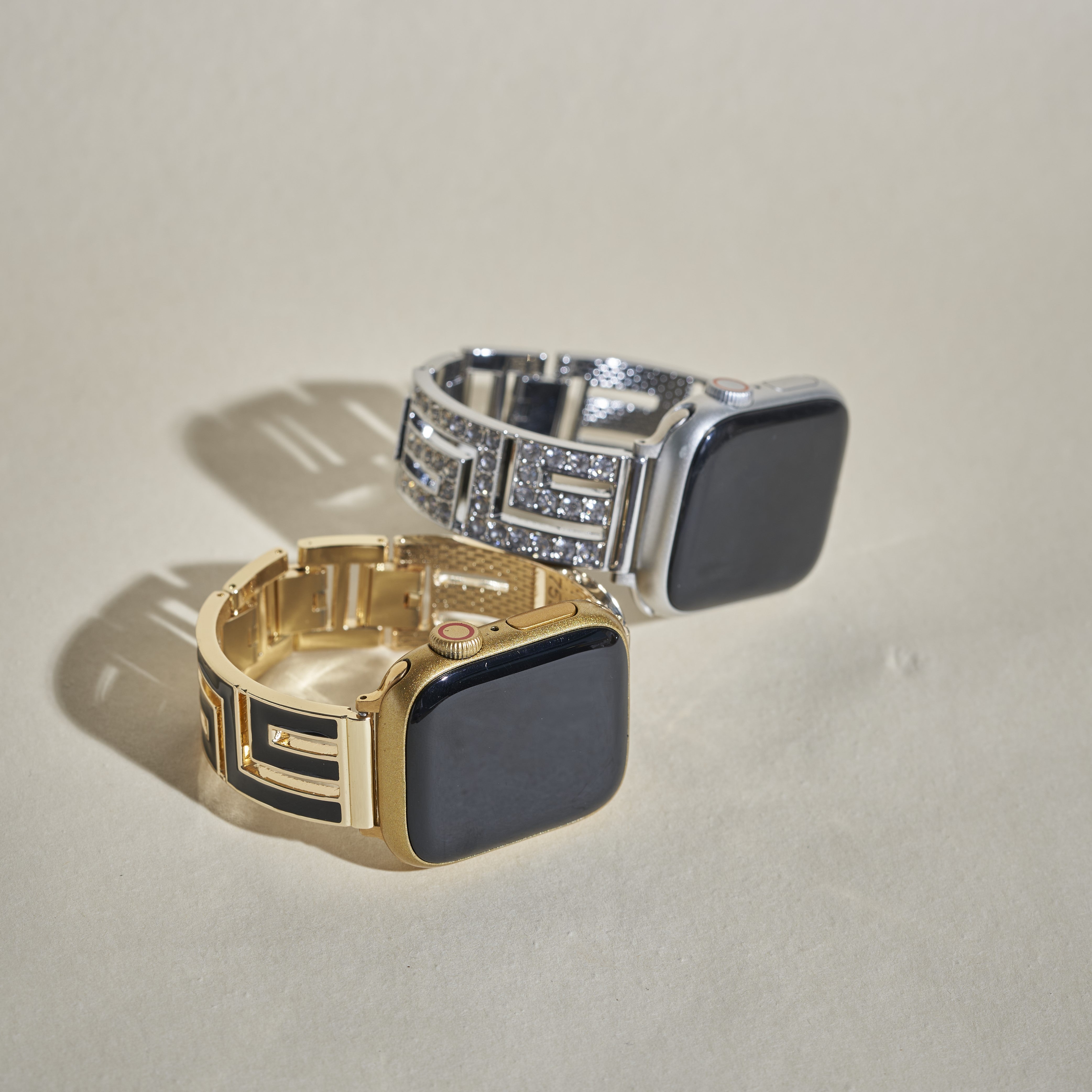 سوار ساعة جيو مجوف لساعة Apple Watch