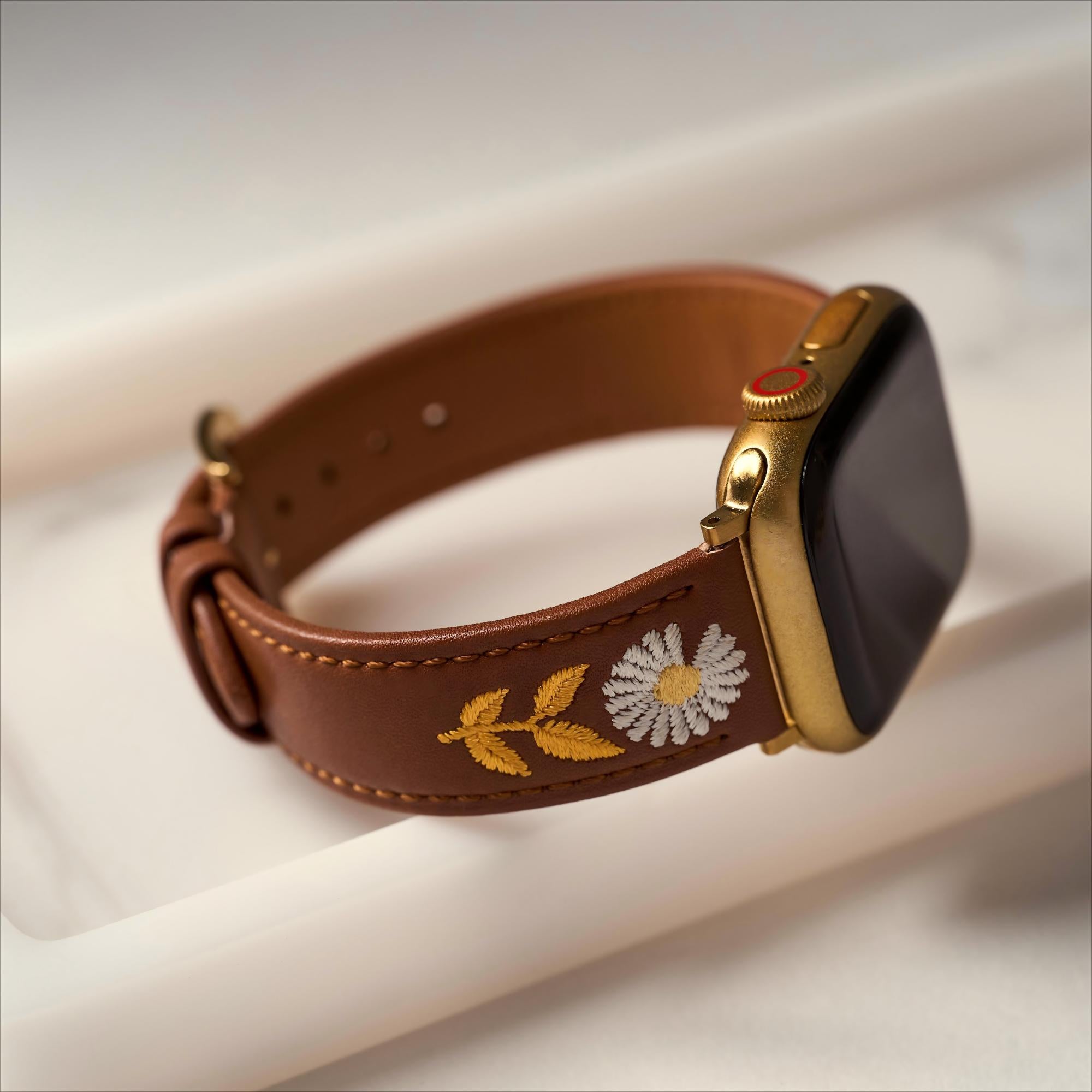 Women's Embroidered Daisy Leather Watch Band for Apple Watch