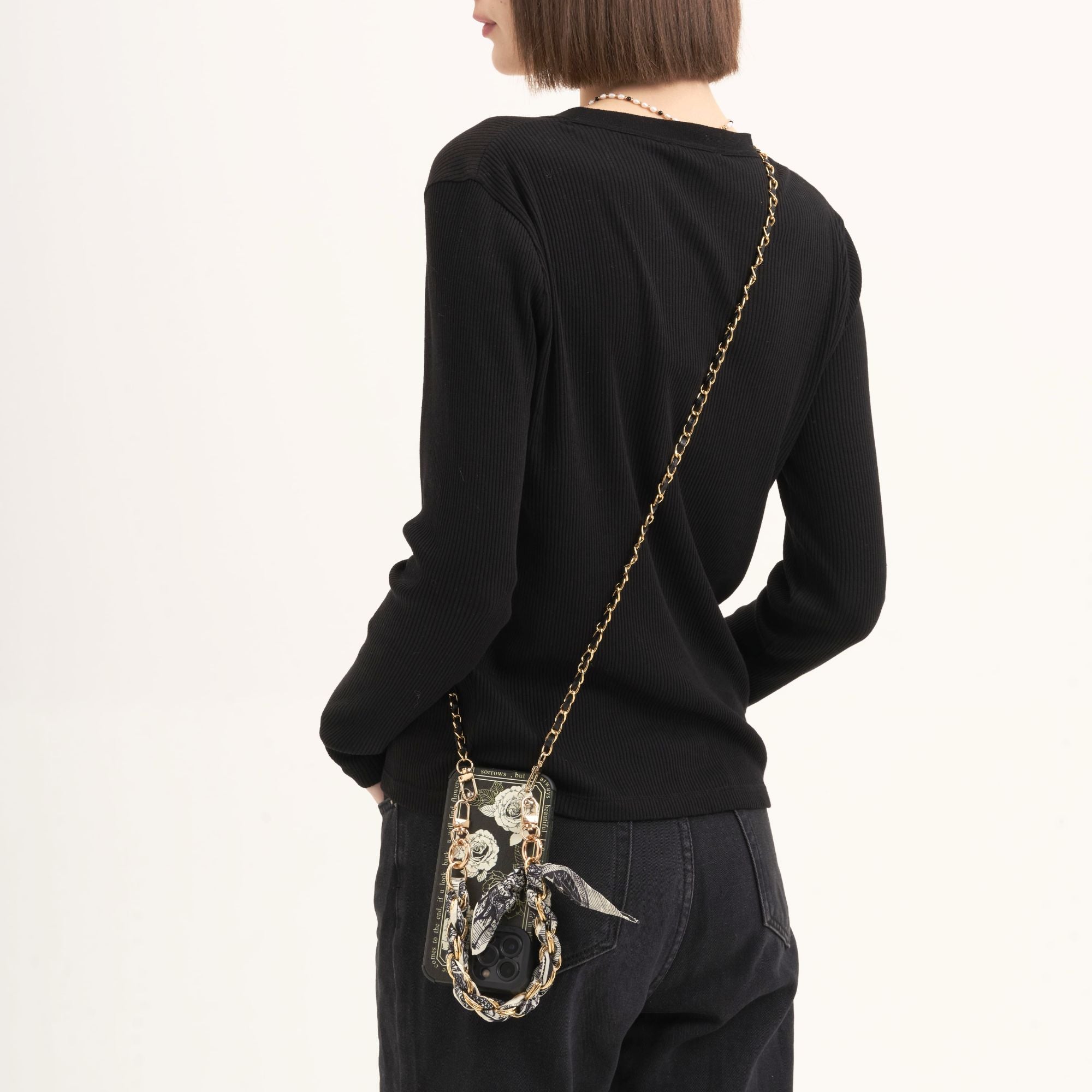 حافظة هاتف بطبعة زهور عتيقة مع سلسلة